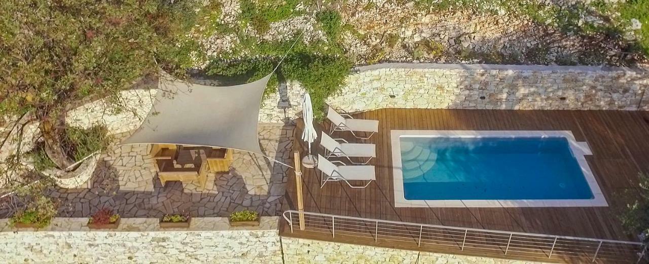 Castelli Olive Press Guest House Acharavi  Luaran gambar