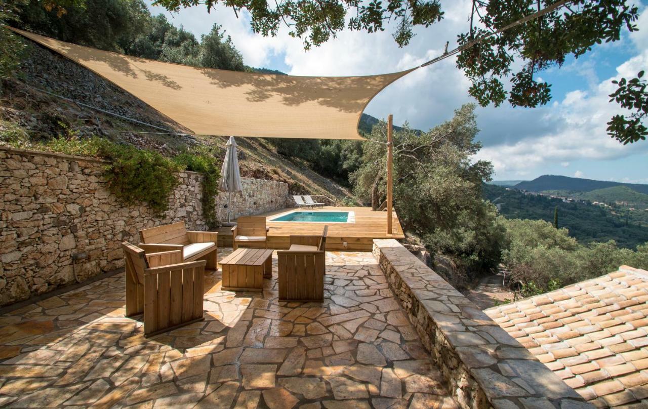 Castelli Olive Press Guest House Acharavi  Luaran gambar