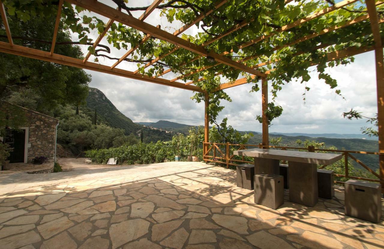 Castelli Olive Press Guest House Acharavi  Luaran gambar